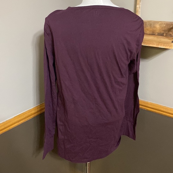 Gap deep maroon and pink long sleeve tee NWT size large NWT - Picture 2 of 7